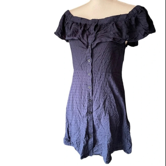 URBAN Outfitters button down ruffle swiss dot boho off the shoulder mini dress - Picture 3 of 13